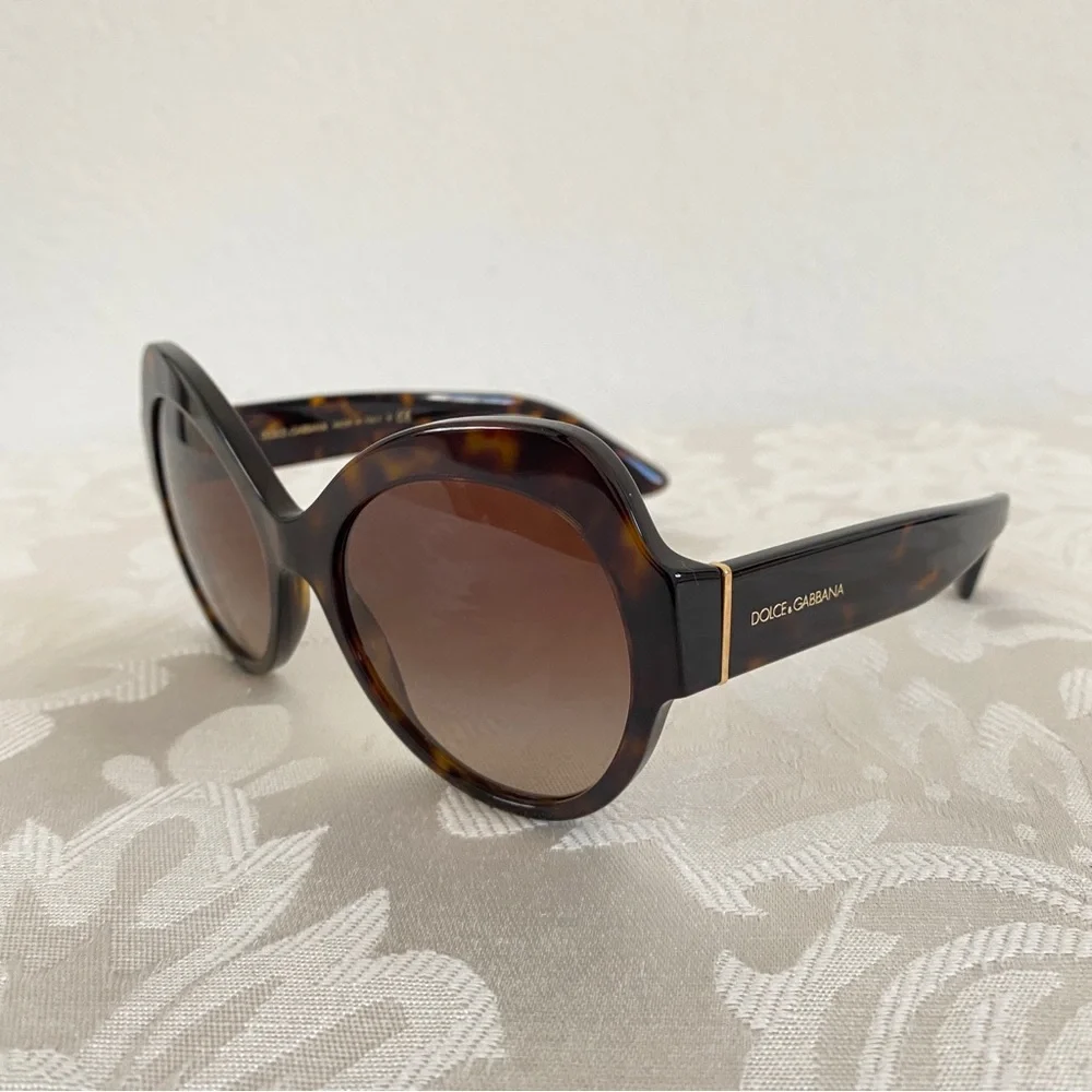 Dolce & Gabbana brown butterfly shape Oversized Sunglasses